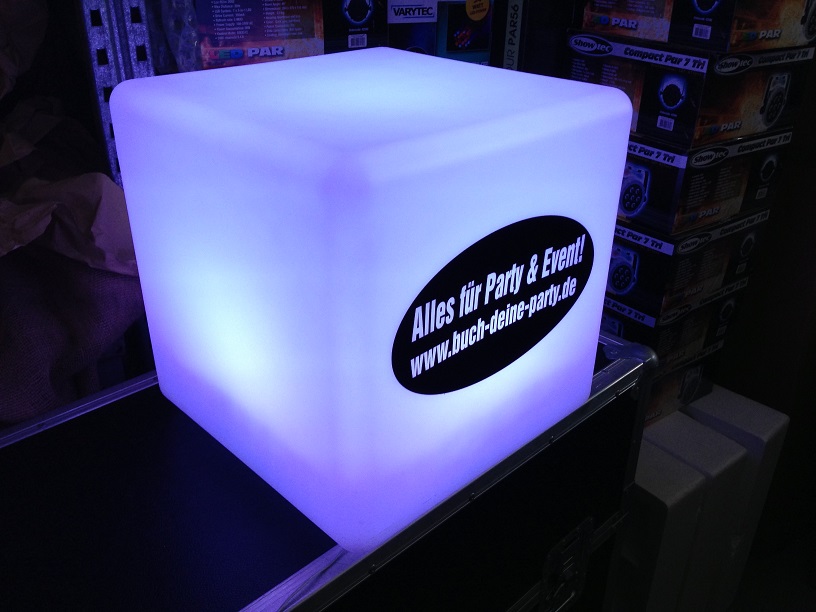 http://www.fashion-disco.de/shop/joomla/components/com_jshopping/files/img_products/full_LED_Cube_Branded_2.jpg